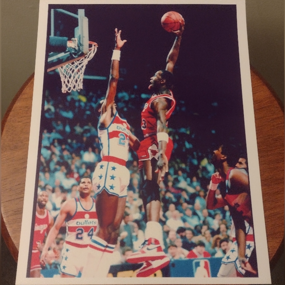 NEW!💯 MICHAEL💨JORDAN 8.5x11 ULTRA PREMIUM GLOSSY 1984 BULLS ROOKIE POSTER!🔥🔥